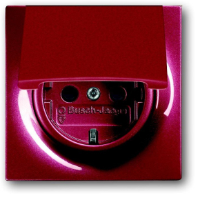 Розетка 2Р+E 10/16А 250В с крышкой, impuls, бордо Розетка 2Р+E 10/16А 250В с крышкой, impuls, бордо