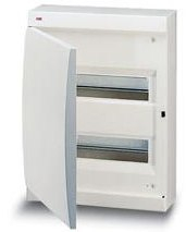 UNIBOX бокс настенный 36М непрозр.дверь белый (с клеммами) UNIBOX бокс настенный 36М непрозр.дверь белый (с клеммами)