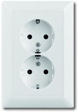 Моноблок из двух розеток с заземлением с безвинтовыми зажимами ABB Basic 55 (белый) Моноблок из двух розеток с заземлением с безвинтовыми зажимами ABB Basic 55 (белый)